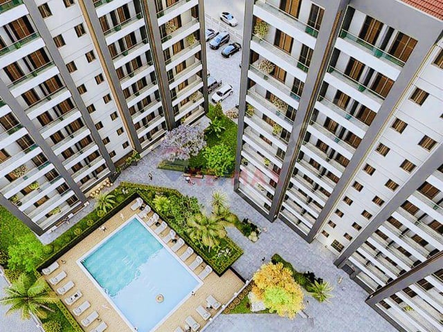 REMAX ILYADA 3'TEN MENEMEN'DE HAVUZLU MÜKEMMEL SIFIR DAİRELER