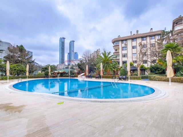 YENİ ULUS SİTESİNDE SATILIK DAİRE