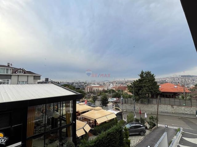 ÇENGELKÖY'ÜN EN NEZİH NOKTASINDA-SIFIR-BOŞ-MESA EVLERİNE KOMŞU