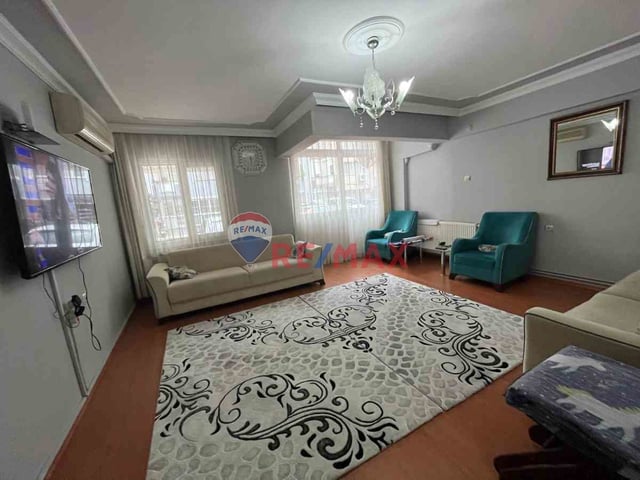 KARŞIYAKA BAHÇELIEVLER SATILIK 3+1 GENIŞ DAIRE