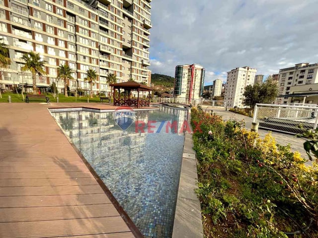 KARTAL RÖNESANS SAYFIYE DE DENIZ MANZARALI 2.5+1 LOFT DUBLEKS