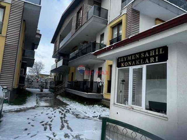 BAŞİSKELE SEYMENDE HAVUZLU SİTE İÇİ 4+1 SATILIK DAİRE