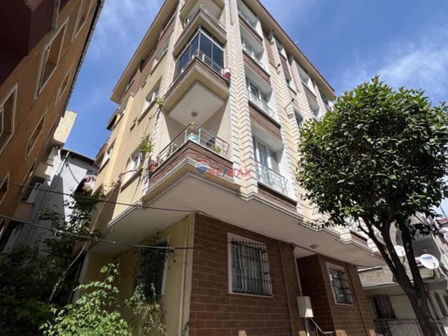 REMAX PRO YUNUS SERIN'DEN HISAR SK. 1+1 BAHÇE KATI GENÇ BINADA SATILIK