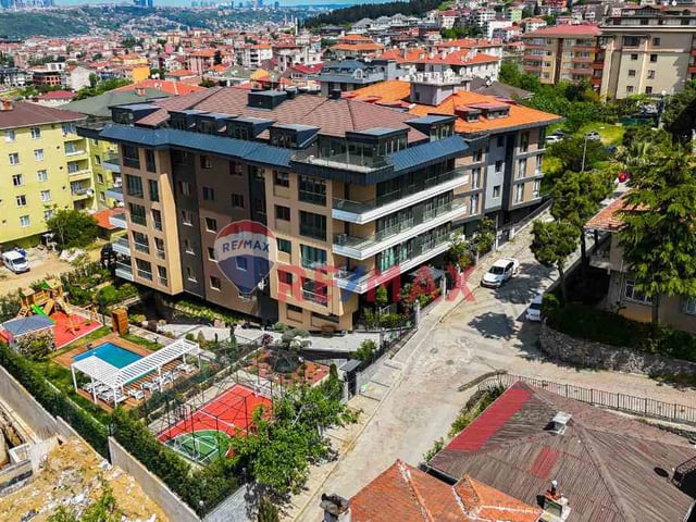BURAK TOK'TAN BURHANIYE'DE BENZERSIZ SITEDE LÜKS ÇATI DUBLEKSİ
