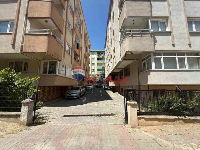 ÇEKMEKÖY ÇAMLIK MAH SATILIK DAIRE