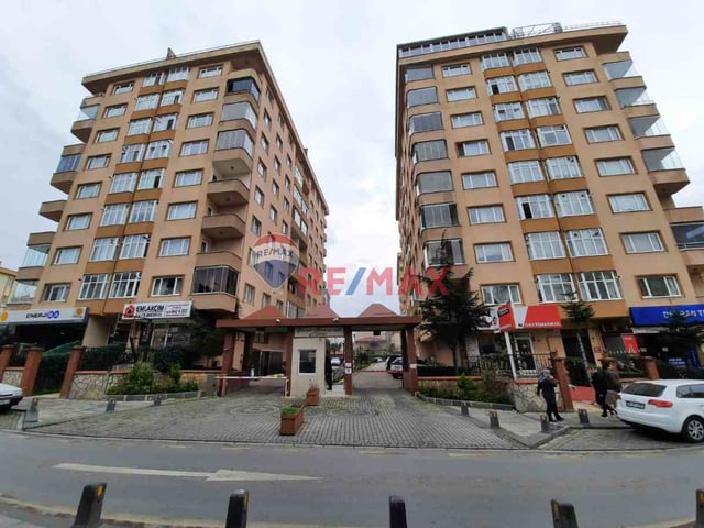 ÜMRANIYE MADENLERDE YENI ŞENOCAK SITESINDE SATILIK DAIRE 3+1