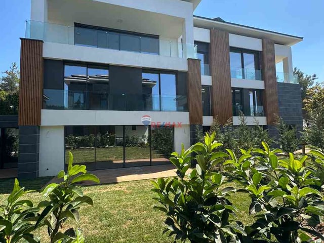 REMAX TERMİNAL OYA DOĞAN NEFESORMAN SİTESİ KİRALIK ÇATI DUBLEKS