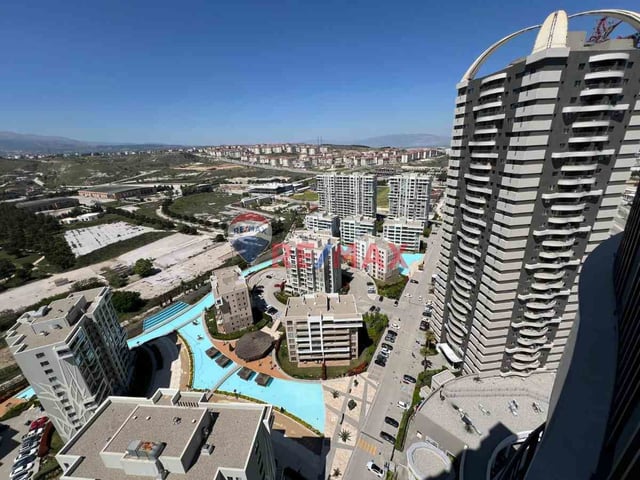 REMAX MODEL DENİZLİ'DEN SİNPAŞ AQUA CİTY F2 KULEDE 2,5+1 KİRALIK