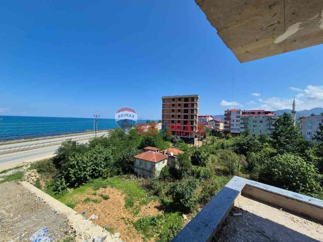 EŞSIZ MAVIYLE İÇ İÇE: OTOMATIK CAM BALKONLU, EBEVEYN BANYOLU 3+1