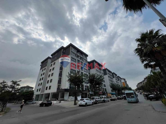 RE/MAX PRO YUNUS SERIN’DEN: BEYAZ İNCI SITESINDE KAÇIRILMAYACAK 3+1 DAIRE