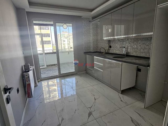RE)MAX MODERN KİRALIK OFİS DAİRE