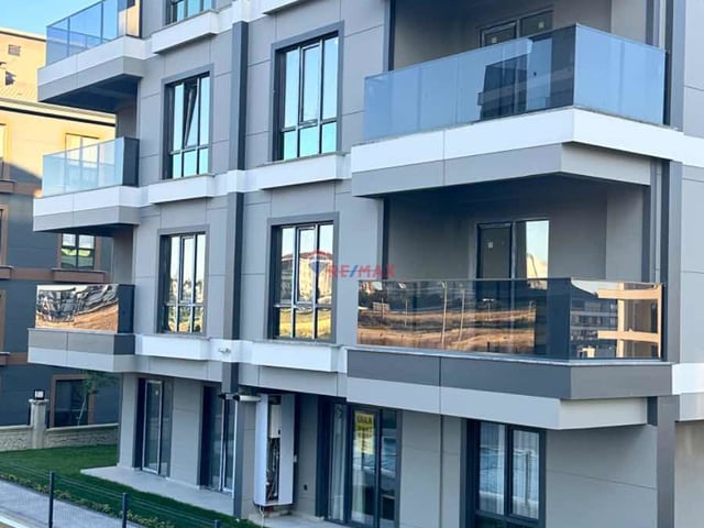 KENTPARK SITESINDE KIRALIK 1+1 DAIRE