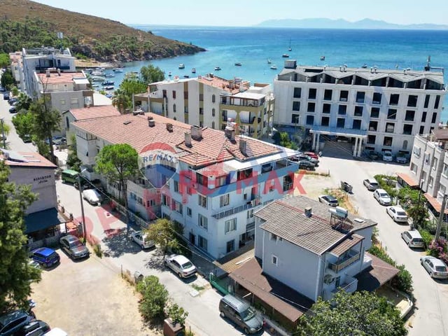 AYVALIK BADAVUT PLAJINDA 3+1 TERAS DAİRE