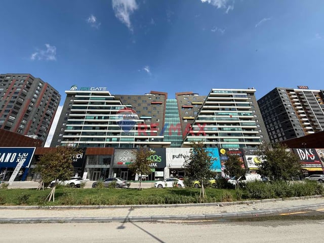AP İSTGATEDE TEK EMSALSİZ 2+1 TERASLI NET 140 M2 GÜNEY DAİRE