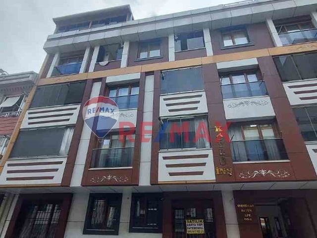 KÜÇÜKÇEKMECE YEŞILOVA MAHALLESINDE 3+1 SATILIK DUBLEKS DAIRE