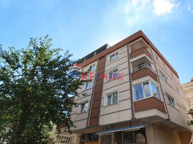 KÜÇÜKYALI'DA MUHTEŞEM KONUMDA 2+2 GENİŞ TERASLI SATILIK ÇİFT KATLI DAİRE