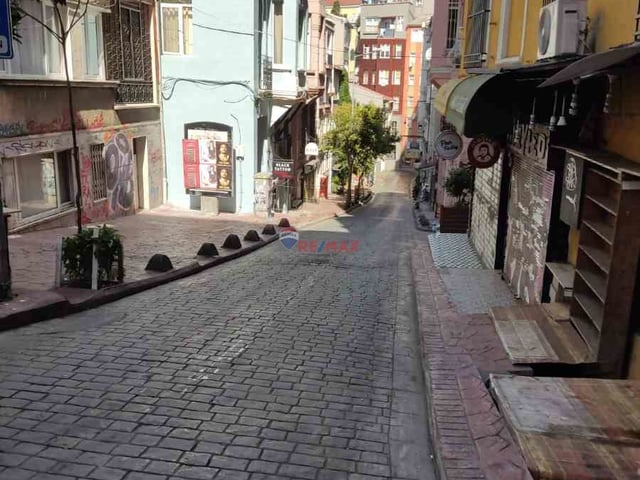 BEYOĞLU KULOĞLU - SATILIK DAIRE