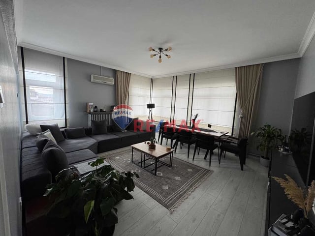 REMAX ELMA'DAN ŞEHRİN MERKEZİNDE OTURUMA HAZIR YAPILI DAİRE.