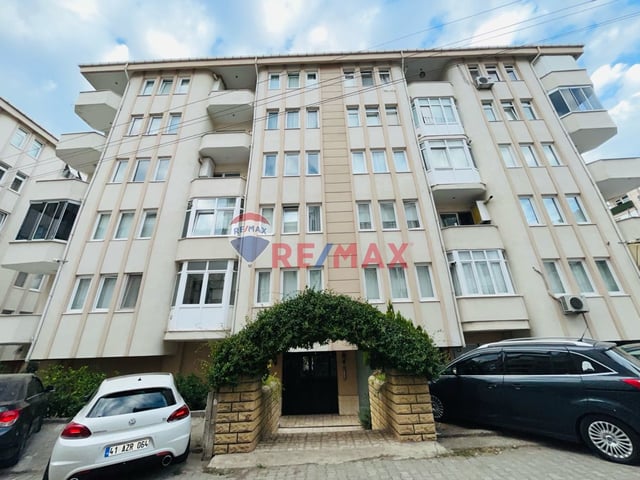 DEĞİRMENDERE MERKEZDE 3+1 KİRALIK FIRSAT DAİRE
