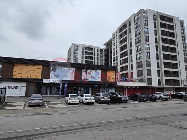 ONDÖRTÜÇ SİTESİNDE 8.KAT 1+1- 7/24GÜVENLİK_HAVUZ_OTOPARK_DEPO