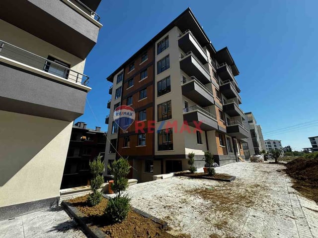 ÖDEME KOLAYLIĞI-YATIRIM FIRSATI-SİTE KONFORUNDA ! / REMAX GÖKHAN