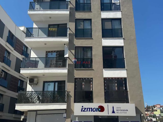 24 BAYRAKLI GÜMÜŞPALA MAHALLESİNDE SATILIK 2+1 DAİRE