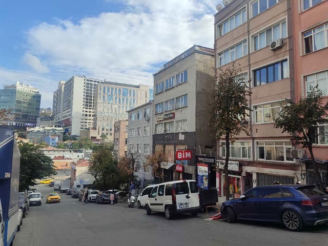 BOYALI AKAĞALAR CAD 1.5+1 BALKONLU 5 . KAT