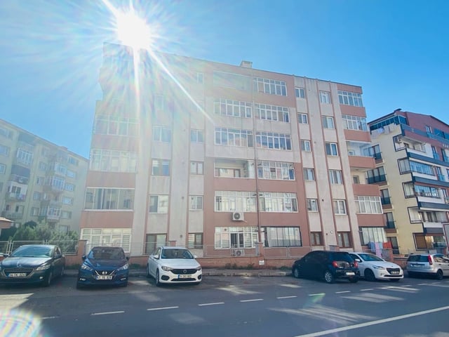 GEBZE DOKTORKENT SİTESİ ARA KAT 3+1 SATILIK DAİRE