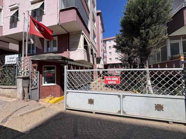 BULGURLU GARANTI KONAKLARINDA SATILIK 3+1 OTURMAYA HAZIR DAIRE