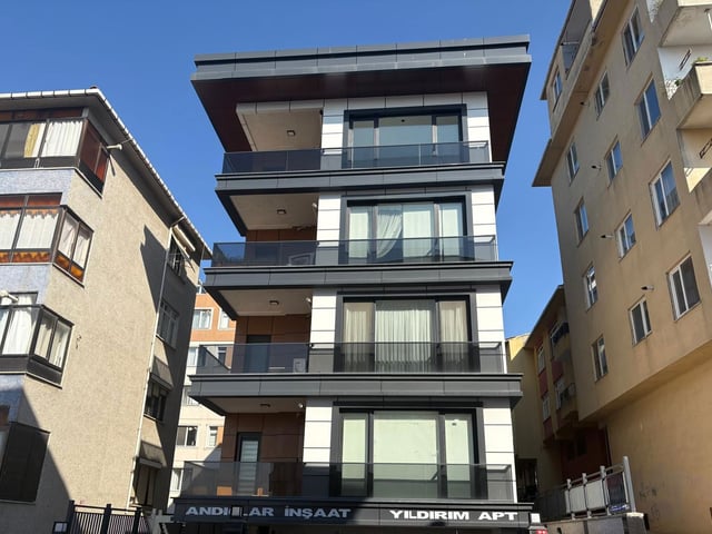 REMAX ASHILL ÜSKÜDAR BURHANIYE DE SIFIR DUBLEX 5+2 SATILIK DAIRE