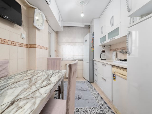 REMAX ADVANTAGE'DEN GAZCILAR HACIİLYAS MH.SATILIK 3+1 DAİRE