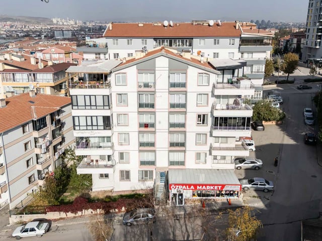 ANKARA SINCAN TANDOĞAN MAHALLESINDE SATILIK 3+1