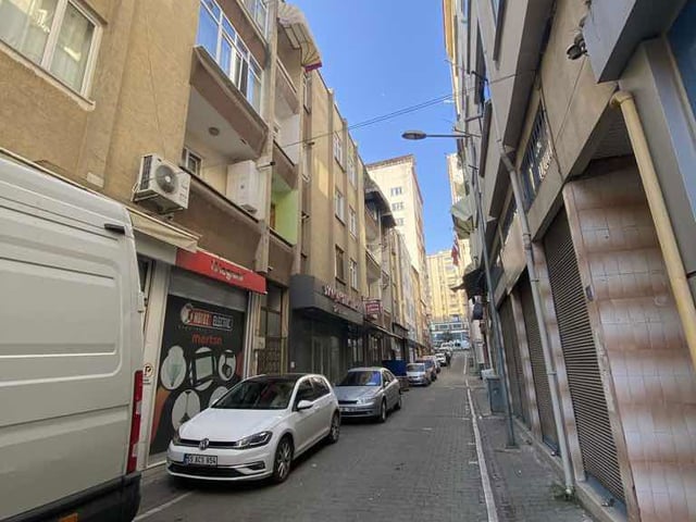 RE/MAX KUZEY’DEN HANÇERLİ MAHALLESİNDE SATILIK 3+1 DAİRE