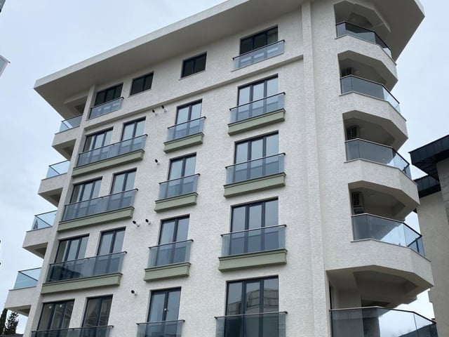 ÜSKÜDAR BAHÇELİEVLER ’DE FULL EŞYALI 1+1 KİRALIK BAHÇE KATI
