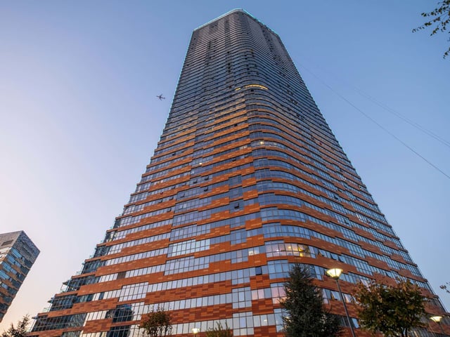 ATAŞEHIR VARYAP MERIDIAN’DA 41. KAT PRESTIJLI 4+1 | 390 M²  | BOŞ VE HEMEN TESLIM