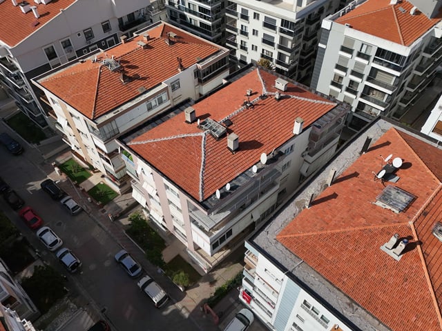 KARŞIYAKA BOSTANLI’DA KİRALIK 3+1 FULL EŞYALI DAİRE