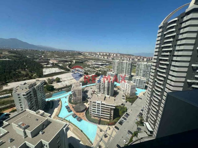 REMAX MODEL'DEN SİNPAŞ AQUA CİTY F2 KULEDE 1+1 BALKONLU KİRALIK