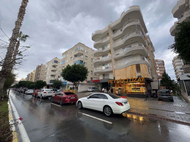 ALANYA MAHMUTLARDA DENIZE 50 METRE 1+1 GENIŞ DAIRE
