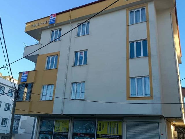 ARNAVUTKÖY ÖMERLI MAHALLESI 1+1 TERAS KAT KIRALIK DAIRE