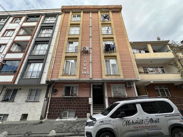 ESENYURT ERZURUM KONGRE CADDESİNE YAKIN SATILIK 2+1 DAİRE ASANSÖRLÜ