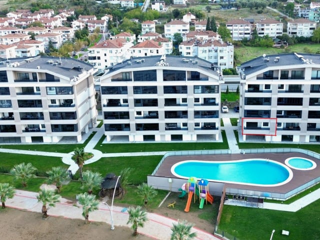 REMAX FREKANS'TAN SATILIK SİTE İÇİNDE 2+1 LEBİ DERYA LÜX DAİRE