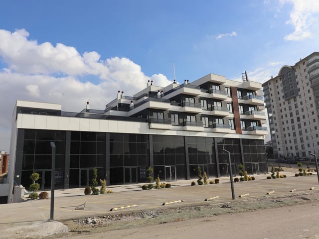 TERASLI 43+43 M² MODERN OFİS/DAİRE YENİ PRESTİJLİ BİNADA