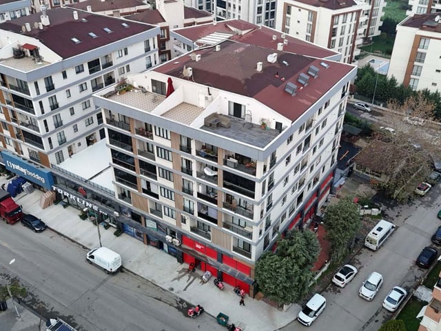 ADRESS TUZLA SITESI’NDE KAPANMAZ DENIZ MANZARALI, EBEVEYN BANYOLU 2+1 GÜVENLIKLI SITE