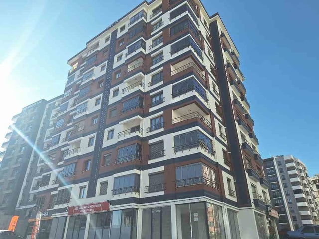 KÜÇÜKALİ MAHALLESİ'NDE3.5+1 SATILIK AKILLI DAİRE