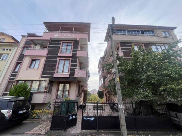 DERINCE IBNISINA MAHALESINDE 4+1 SATILIK BAHÇE DUBLEKS DAIRE