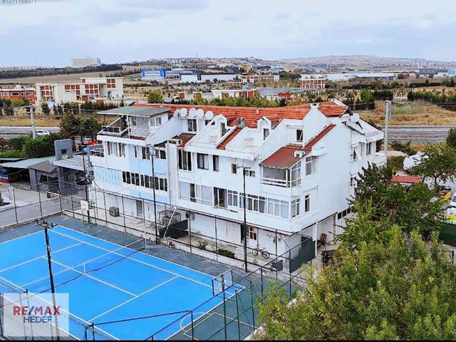 REMAX AKIN SEYHAN DAN ALBAYRAK TATİL KÖYÜ’NDE PRESTİJLİ YAŞAM