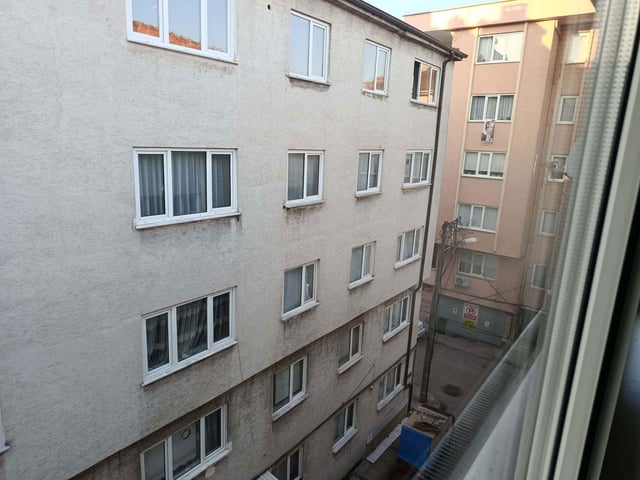REMAX BEYAZ HOCAHASAN MAHALLESİ FERAH KİRALIK DAİRE