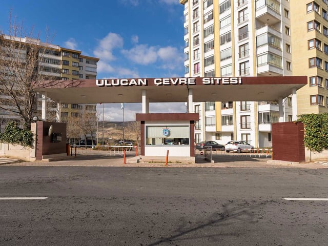 YAŞAMKENT ÇEVRE SİTESİ 4+1 SATILIK