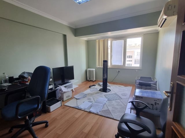 DENİZLİ SIRAKAPILAR MAHALLESİNDE SATILIK 1 + 1 60 M2 OFİS