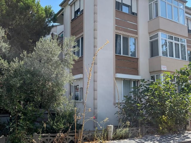REMAX MIDDEN BAHÇELIEVLER MAHALLESINDE EŞYALI KIRALIK DAIRE